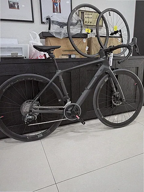 2023 Bianchi Infinito CV Rival AXS wireless 50cm MSRP $4799 endurance gravel