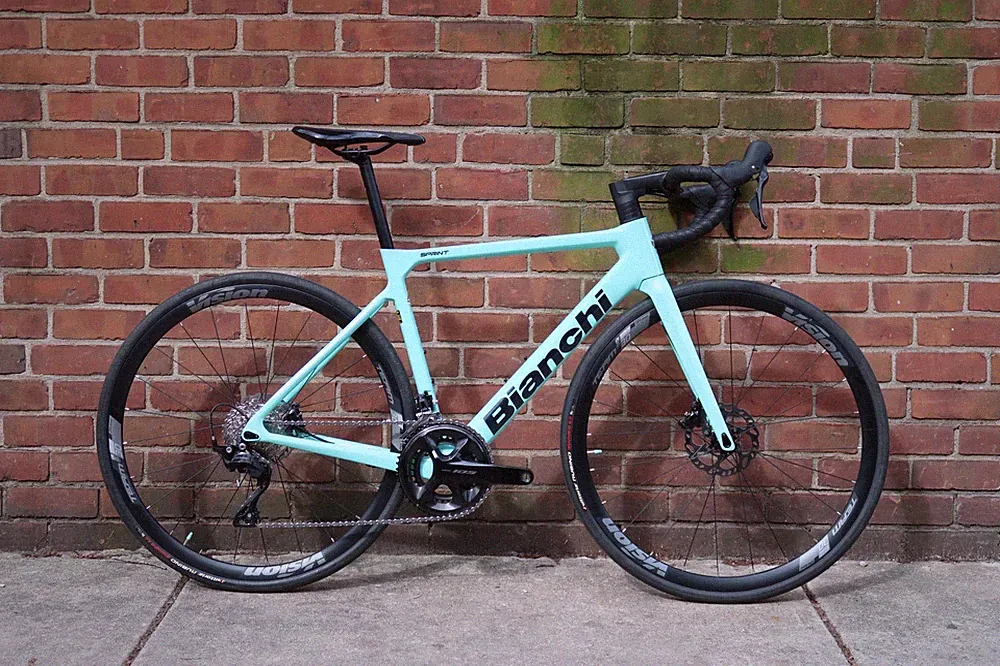 Bianchi Sprint ICR Carbon Road Bike 53cm Shimano 105 12-Speed Disc